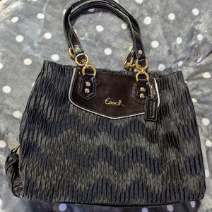 Coach Black Elegant Women's Bag